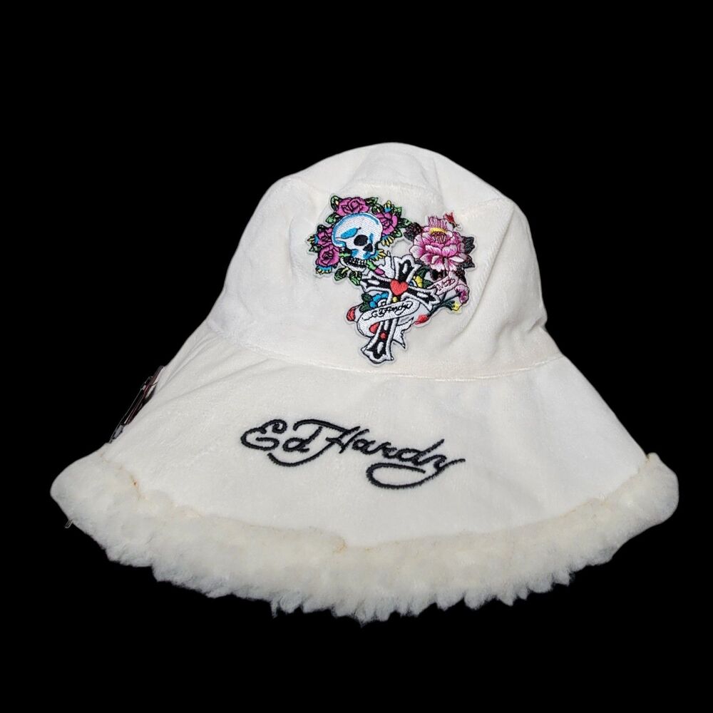 Ed Hardy Fleece Bucket Hat Womens OS Skull Roses Embroidery Design Y2K 2000s NWT